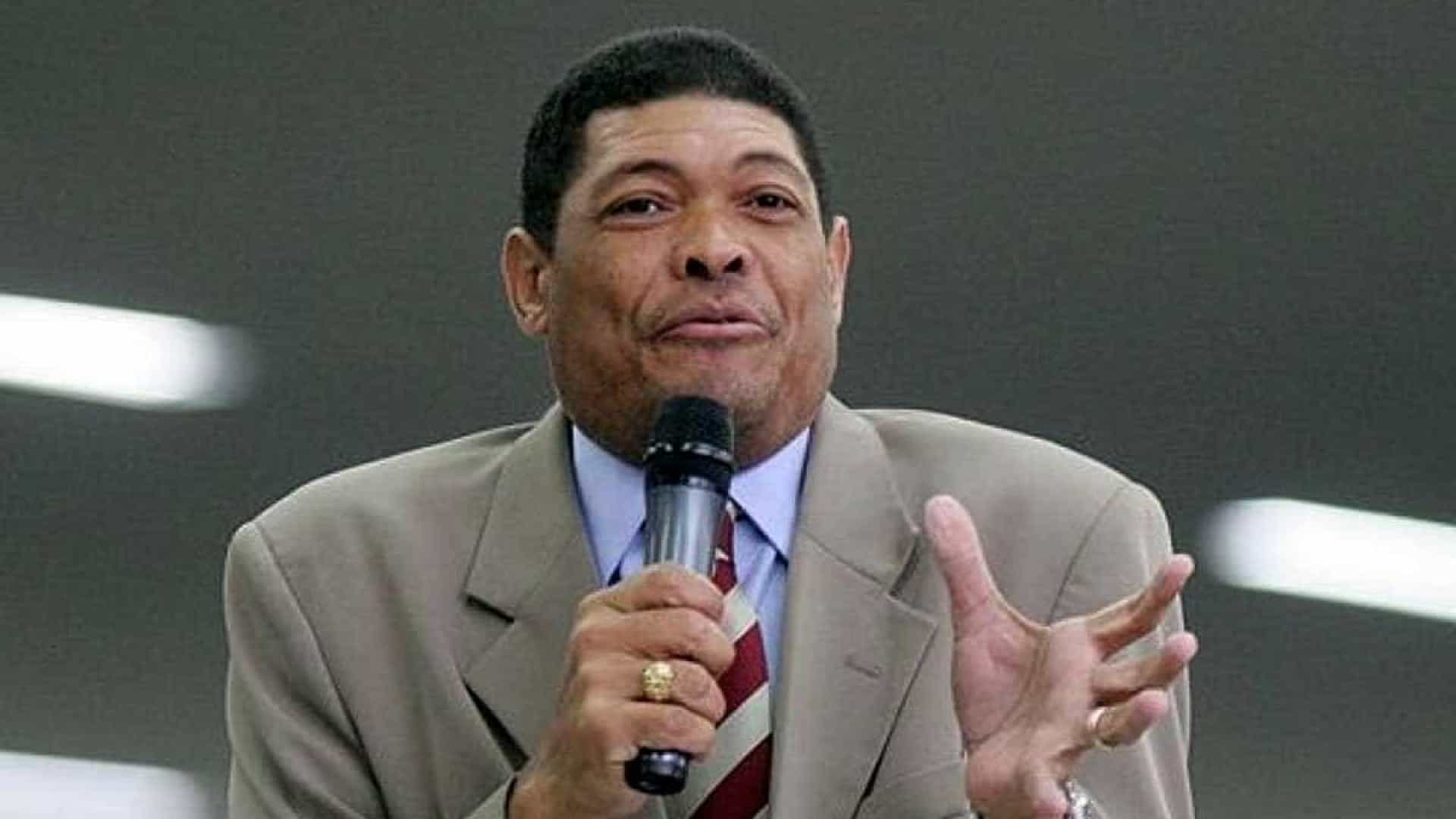 Pastor evangélico Valdemiro Santiago